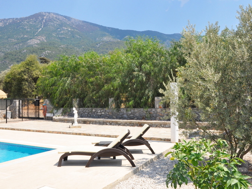  gece  -  Kasım
  | Fethiye Ovacık’ta Özel Havuzlu Geniş Aile Villası – Doğayla İç İçe Tatil
